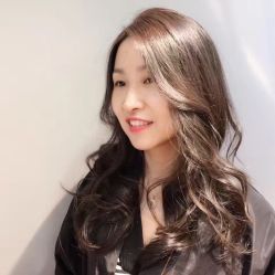 -卡尔诗·科技美肤连锁