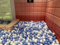 -奈尔宝·儿童乐园·亲子餐厅(华采天地店)