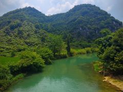 -高荡千年布依古寨旅游景区