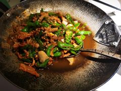 -费大厨辣椒炒肉(万家丽一店)