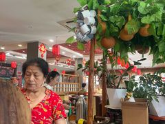-老渔翁炖鱼坊(黄海西路东山店)
