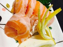 三文鱼腩-石屋料理(南京西路店)