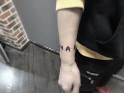 -刺客纹画纹身·洗纹身·穿孔饰品