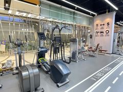 -VLines耀能运动24小时·月付制健身(京广桥店)