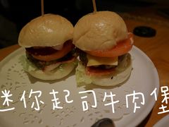 -Thanks美式餐厅(汉堡咖啡店)