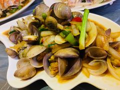 -覃记海鲜美食餐厅