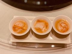 菊花鸡汤浸虾饺-广州富力丽思卡尔顿酒店·丽轩·粤菜
