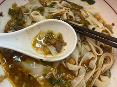 -呷佬·长沙手工米粉(金沙江路店)