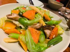 蚝油炒杂菜-mango tree芒果树泰国餐厅(青岛万象城店)