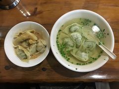 -潘国仙耳光馄饨(黄家阙路店)