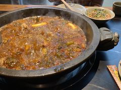 -石锅苗苗鱼(武汉首店)