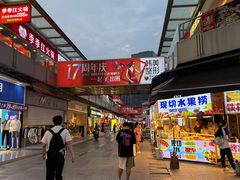 -万达广场(南昌红谷滩店)