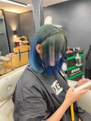 -藤野造型•烫染专业店