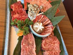 -炼火烤肉店