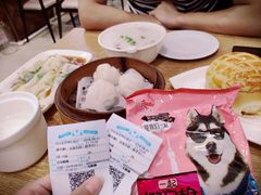 -广东小美食(果戈里大街店)