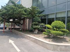 -锦江都城闵行饭店