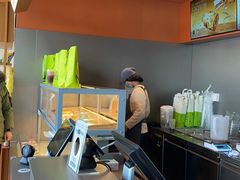 -王府井百货(中州中路店)