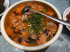 青花椒酸汤肥牛-小厨娘淮扬菜(六合欢乐港店)