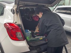 -友谊汽车维修保养·钣金喷漆事故定损·洗车贴膜