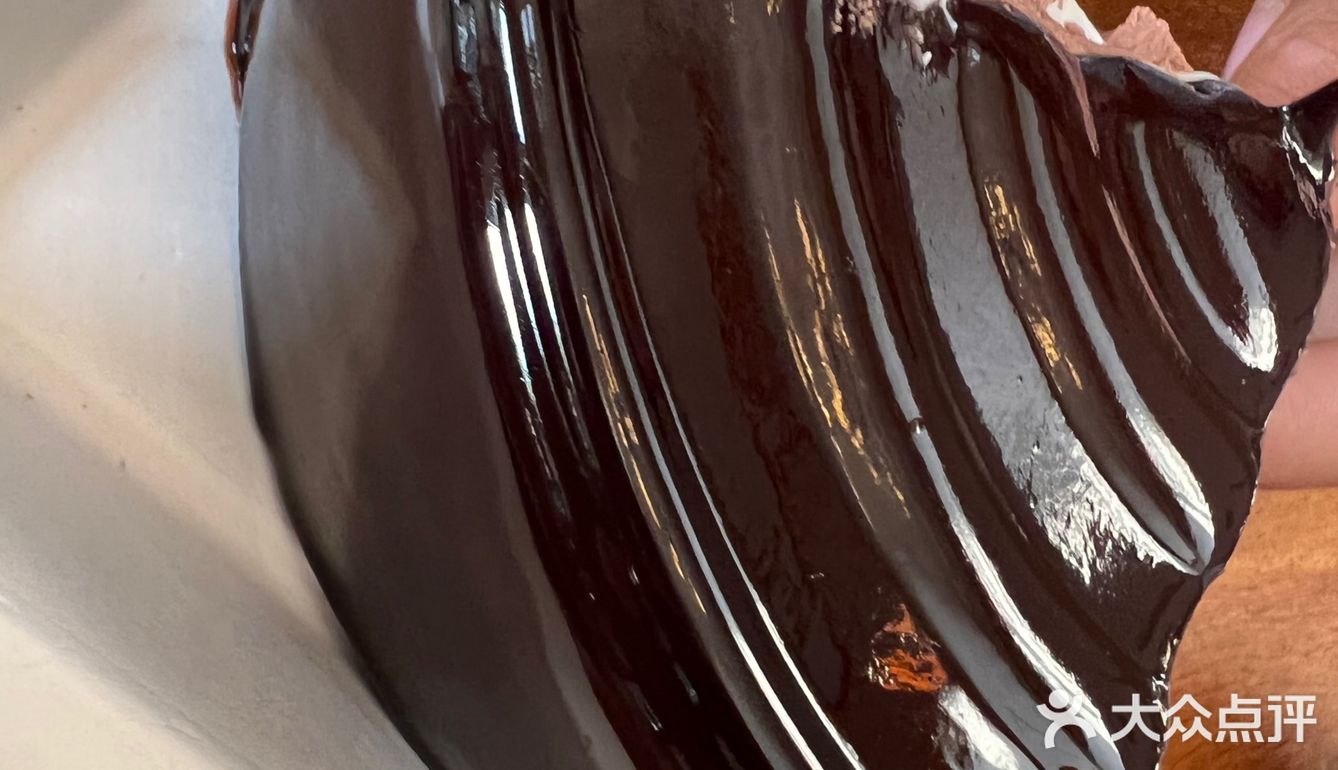 黑天鹅蛋糕🎂为纪念日留下美美的回味