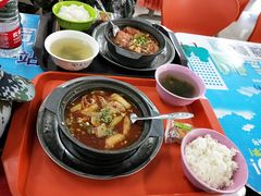 -扬州大学扬子津校区润园餐厅