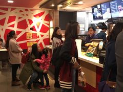 等位区-麦当劳(北京南站店)