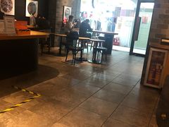 大堂-星巴克(广州动漫星城东区店)