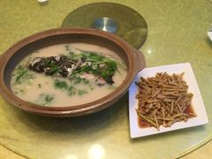 -天目湖刘老四农庄