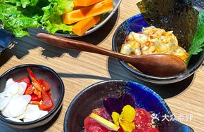 Honey-Marinated Cherry Tomatoes