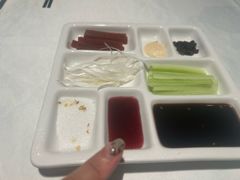 烤鸭蘸酱-北平楼·烤鸭·北京菜(牡丹园店)