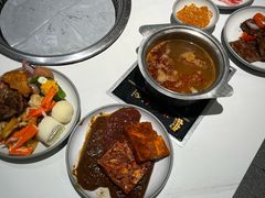 -欢乐牧场·海鲜烧烤涮自助餐(蚌山万达店)