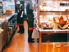 -汉堡王(下沙银泰店)