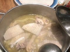 -拾里椰乡·海南椰子鸡(珠影星光城店)