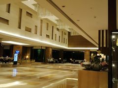 -南阳建业森林半岛假日酒店