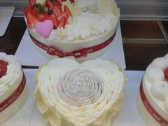 -花花卷卷·鲜食蛋糕(静安久光百货店)