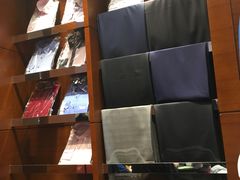 -宇翔服饰(双井桥东首城国际店)