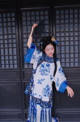 -一揽芳华汉服旗袍体验馆(拙政园店)