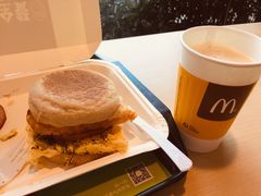 -麦当劳(展览路店)