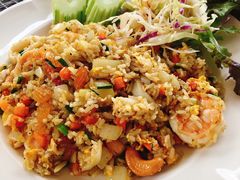 菠萝饭-Dash Teak House