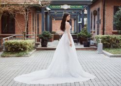 -MANLI BRIDAL婚纱