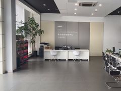-华胜奔驰宝马奥迪专修连锁(虹梅南路店)