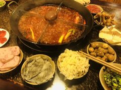 -星鸿社重庆老火锅(燃灯寺分店)