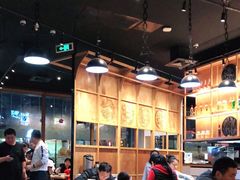 大堂-必胜客(滨江店)