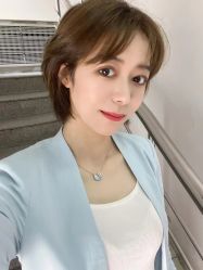 -朗峰专业美发沙龙