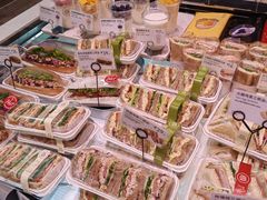 -巴黎贝甜(大宁国际商业广场店)
