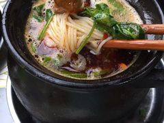 -李记特色罐罐米线(重庆中环大厦店)