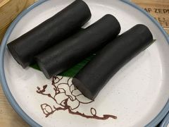 香滑黑芝麻卷-喜喜酒家·纯手工点心·粤菜