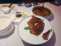 精品烤鸭-悦江(梅奔中心店)