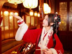 -汉仪华裳汉服馆(豫园店)