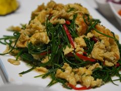 -三江源美食城